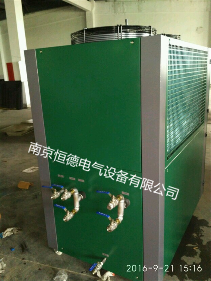 山東低溫冷水機工作原理